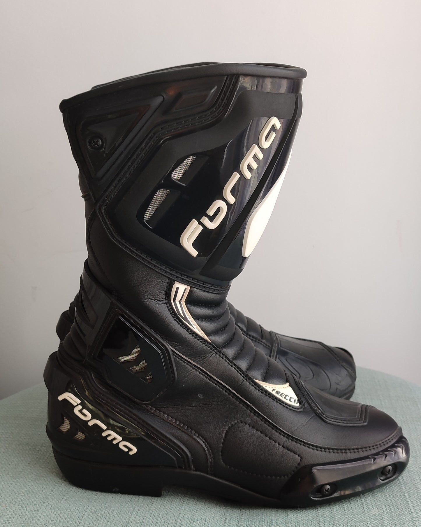 Botas Forma Freccia