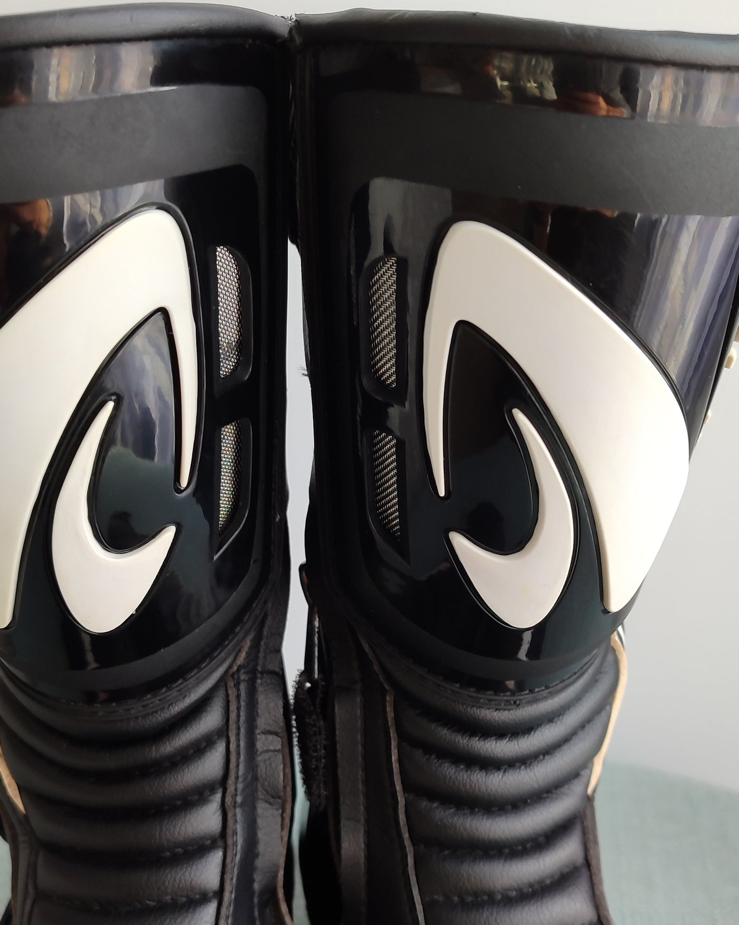 Botas Forma Freccia