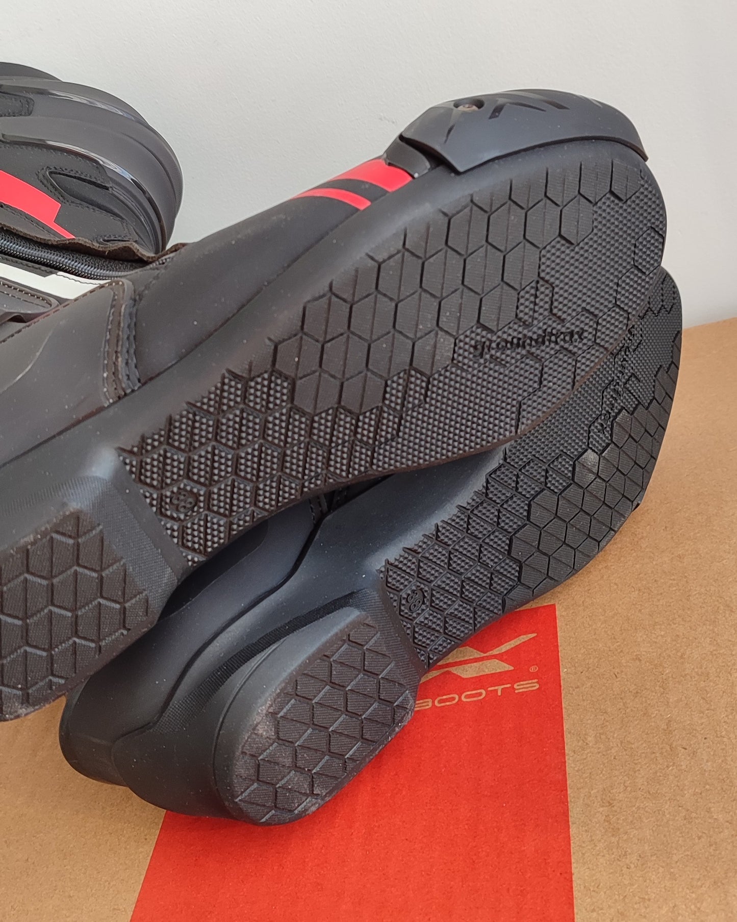 Botas Tcx S-TR1
