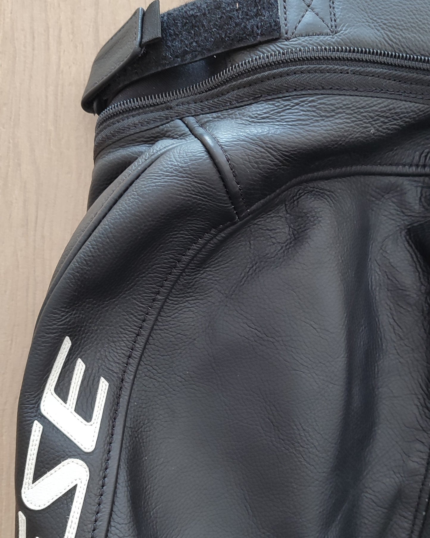 Pantalón piel Dainese