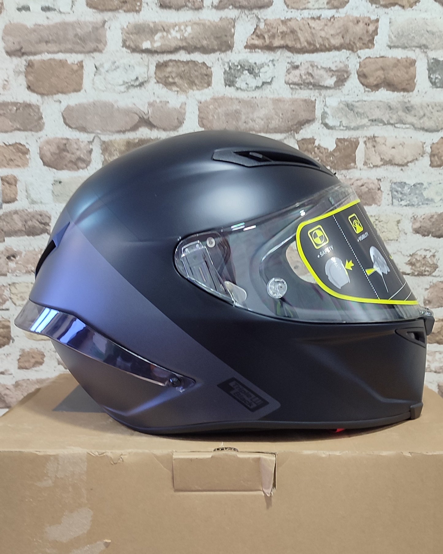 Casco BMW M Pro Race