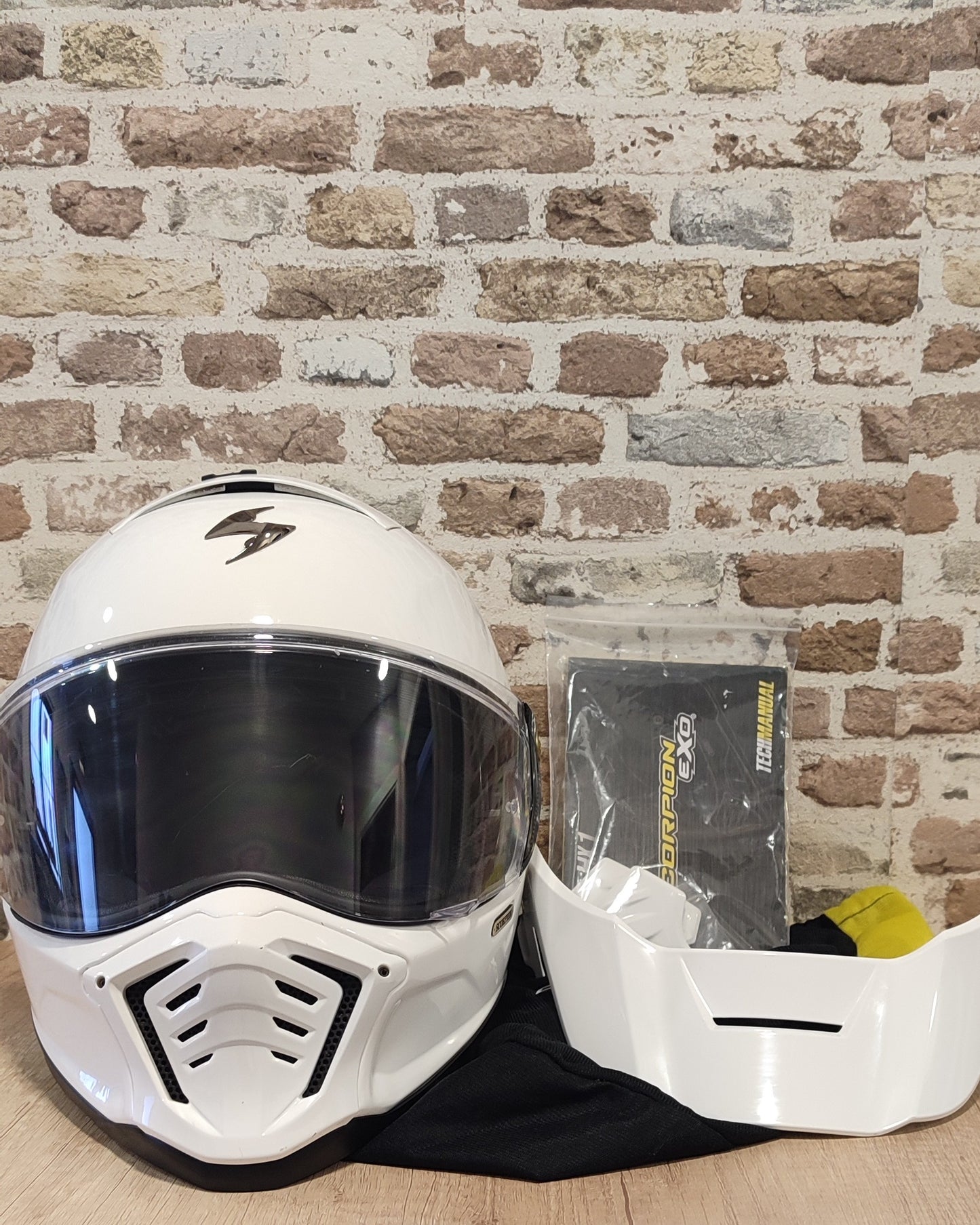 Casco Scorpion exo HX1