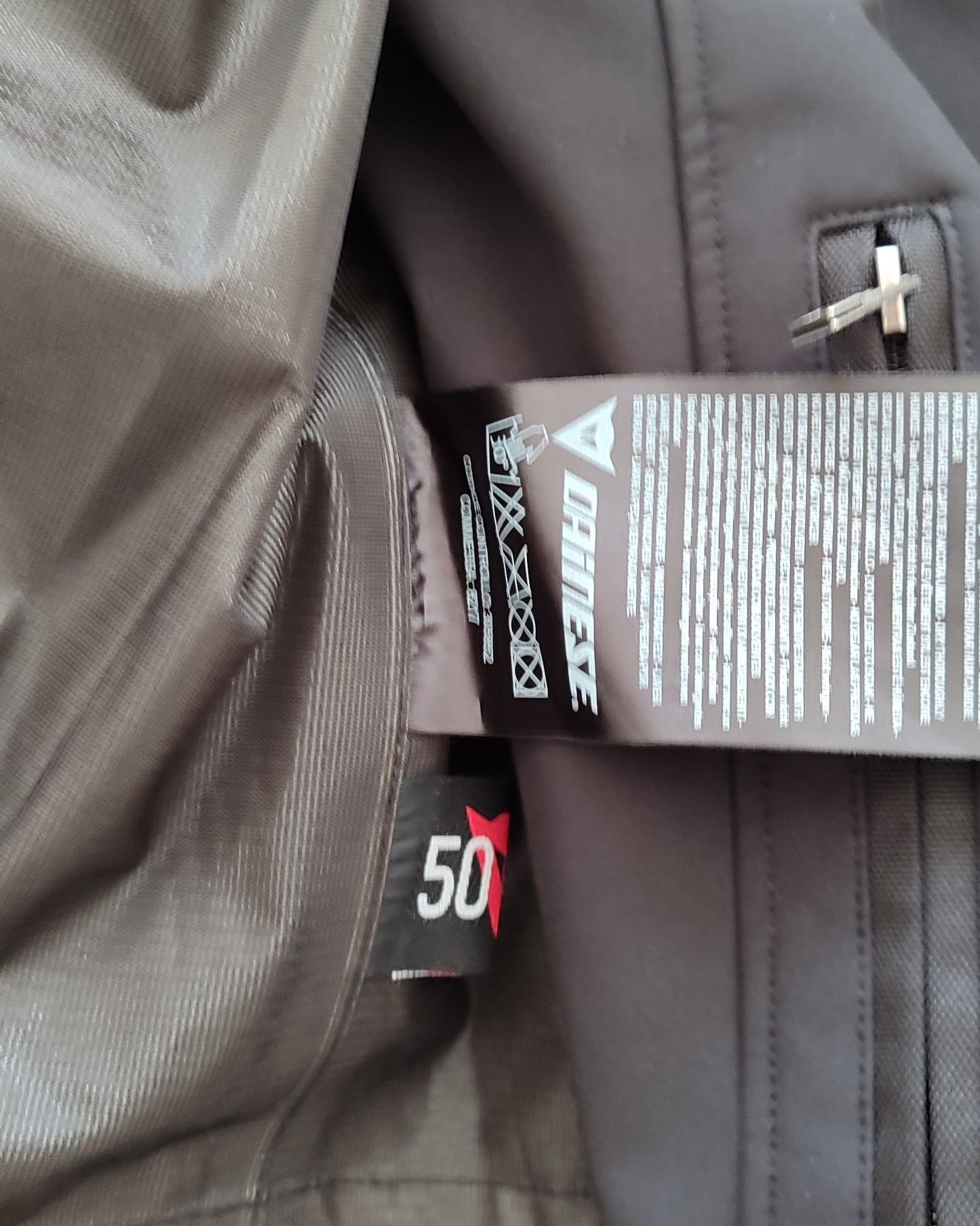 Cazadora dainese Hawker