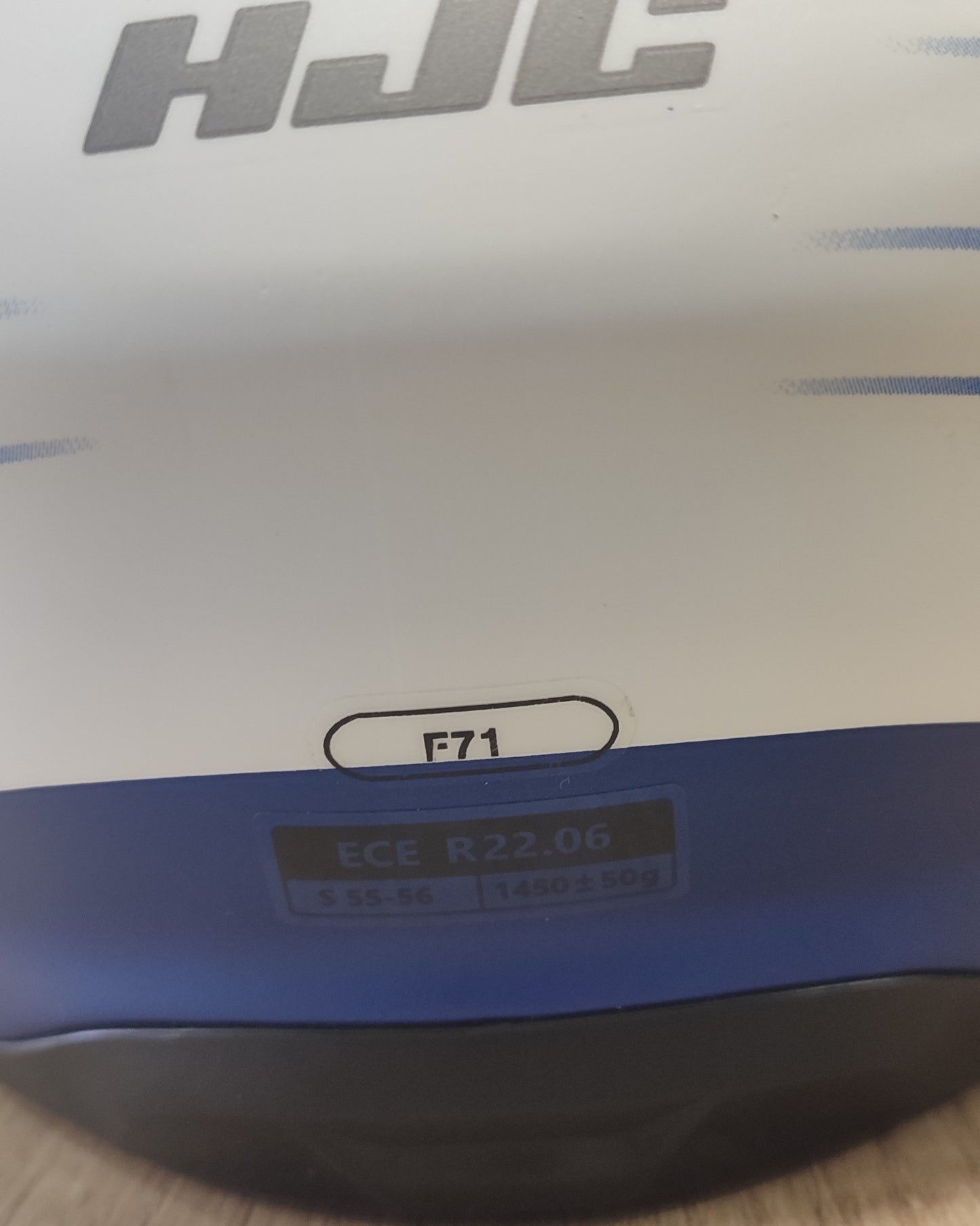 Casco HJC F71