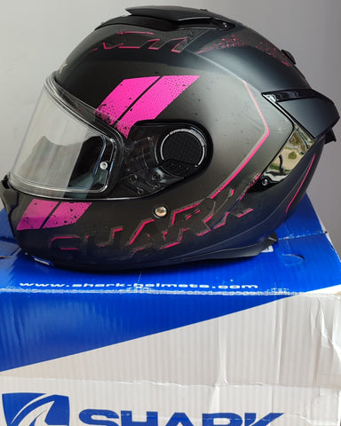 Casco Shark
