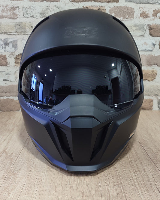 Casco HJC i20
