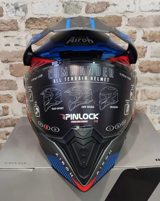 Casco Airoh Commander