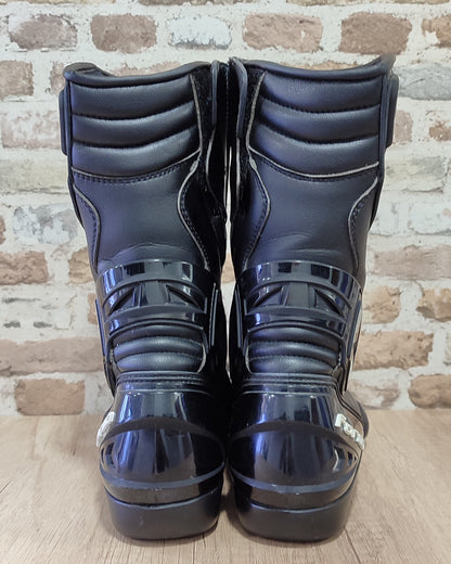 Botas Forma Freccia