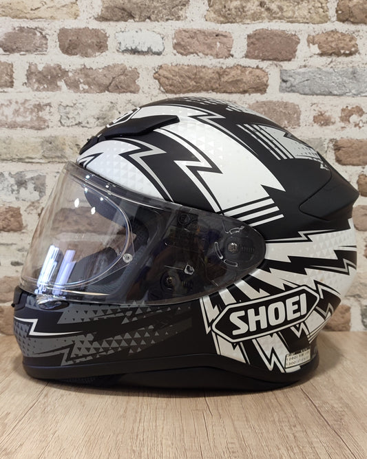 Casco Shoei NXR
