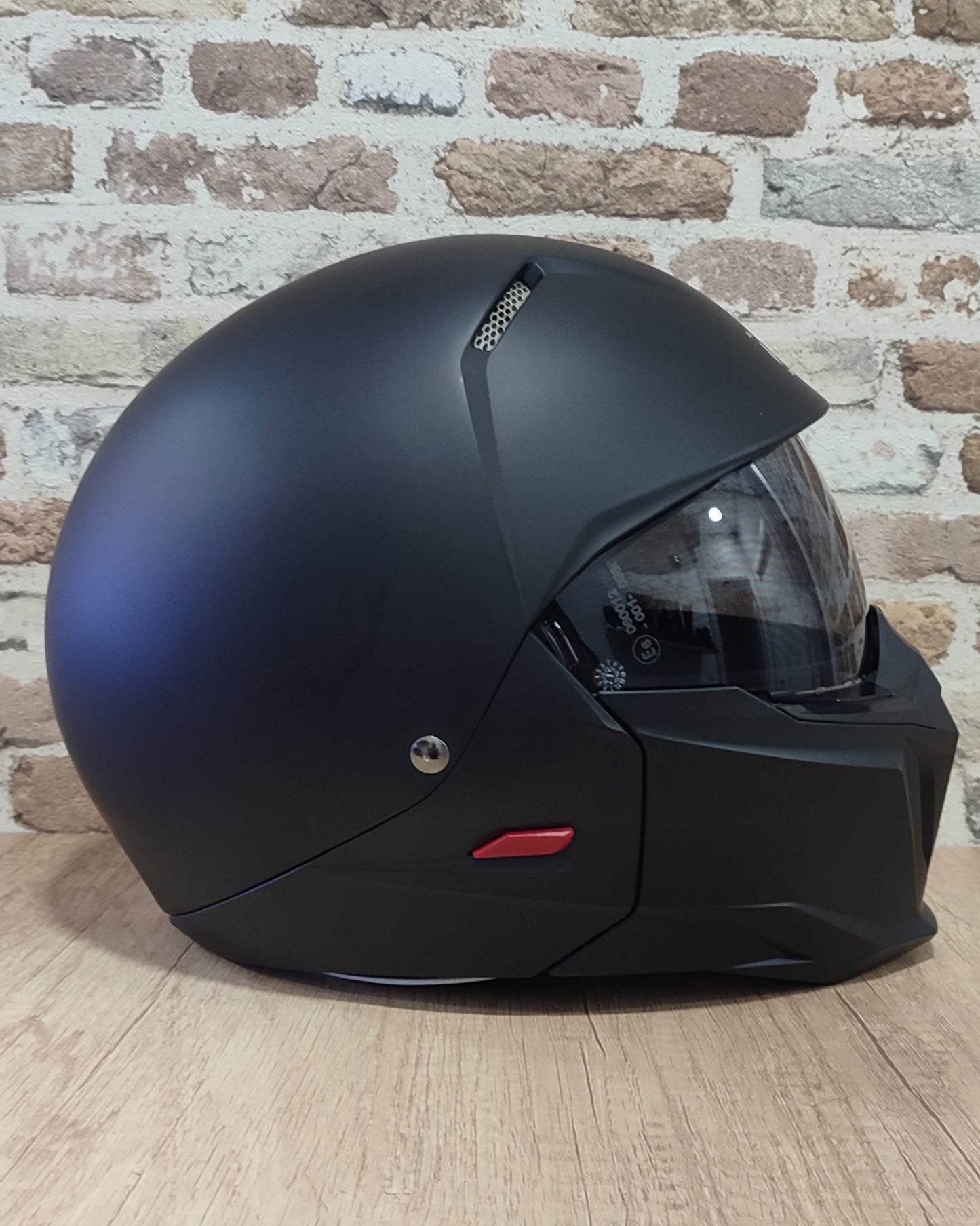 Casco HJC i20