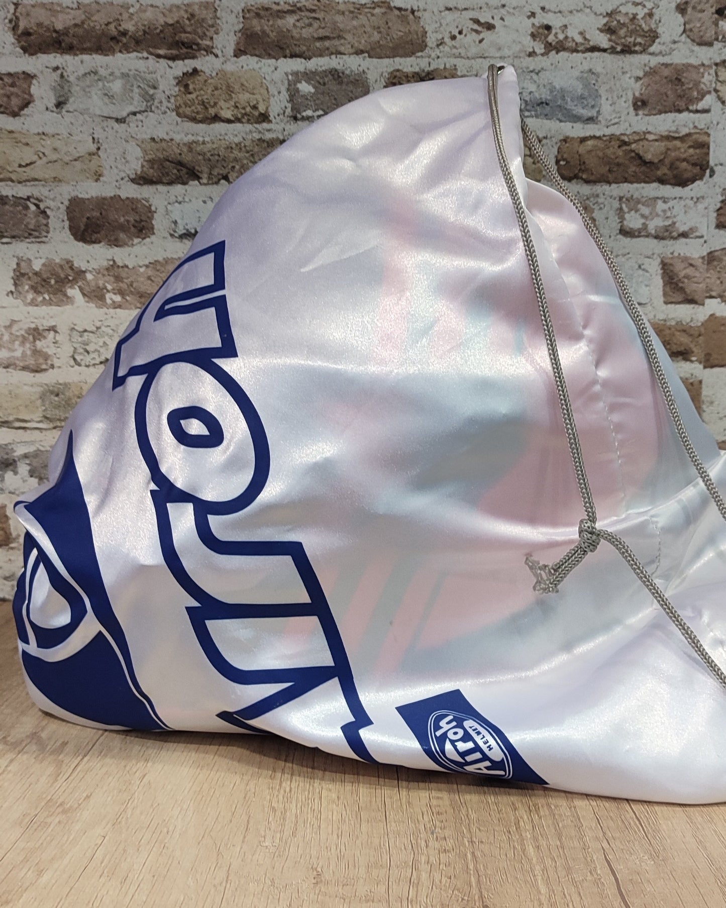 Casco Airoh GP 550 S