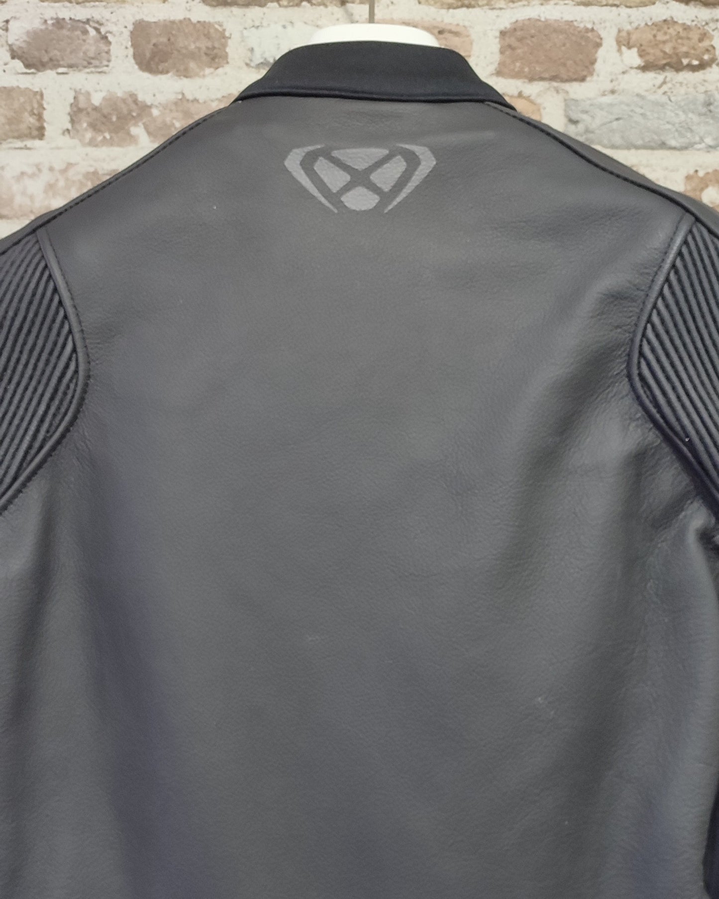Chaqueta Ixon Sparrow